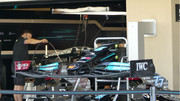 [Imagen: Mercedes-Formel-1-GP-Abu-Dhabi-9-Dezembe...858133.jpg]