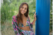 Dominika-C-Outdoor-Shooting-0006