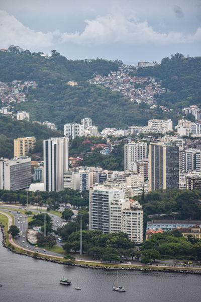 В джазе только девушки или аргентинско-бразильский калейдоскоп В джазе только девушки или аргентинско-бразильский калейдоскоп