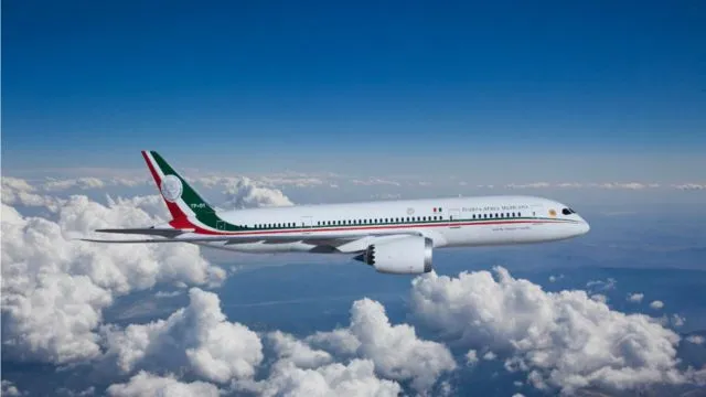 Amlo anuncia que avión presidencial se podrá rentar para viajes familiares