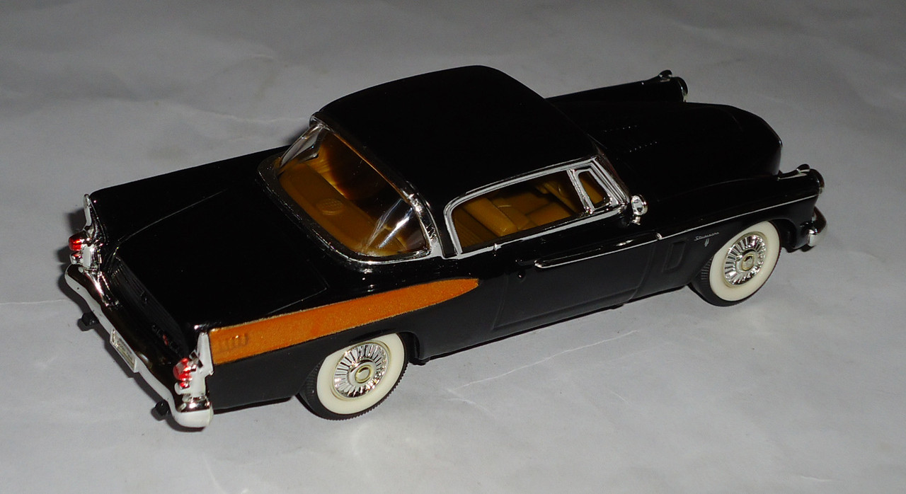 Studebaker-Golden Hawk