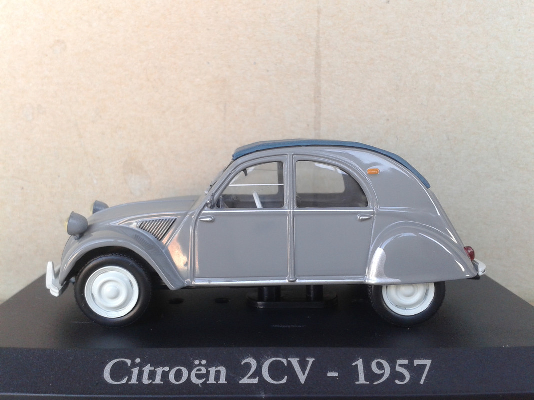 1957 Citroën 2Cv “AZLP” (Ixo-Altaya) (8)