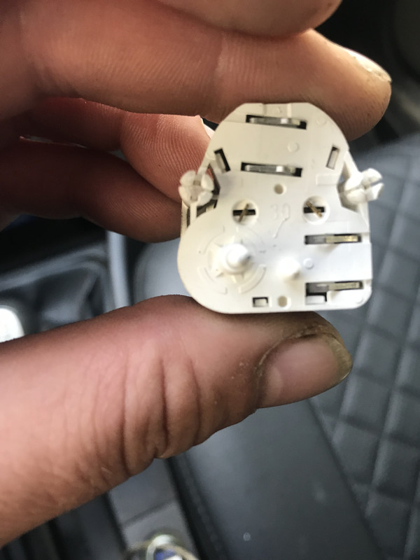 A0058247-A6B8-4F38-9C3F-287656B6132C