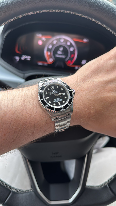 1F6003A5-8A9D-4318-85DC-82D471352D75