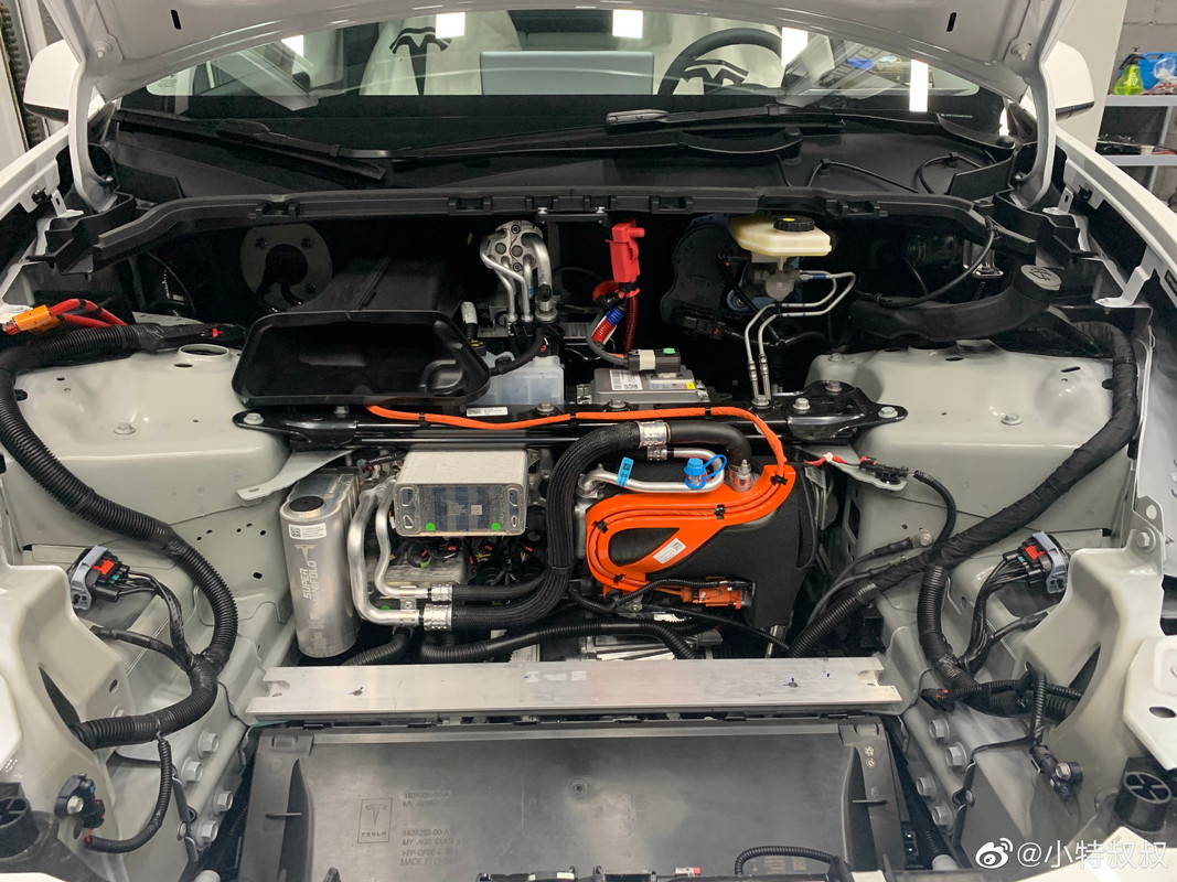 Batterie 12V Tesla Model Y