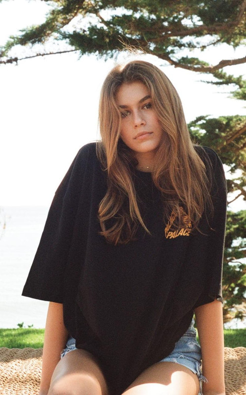 103703169-kaia_gerber-xlarge_trans_NvBQzQNjv4BqHZZ5Uu30PZ3eDOt2vCdR-z133gQTsizx3svsqvo51Ac