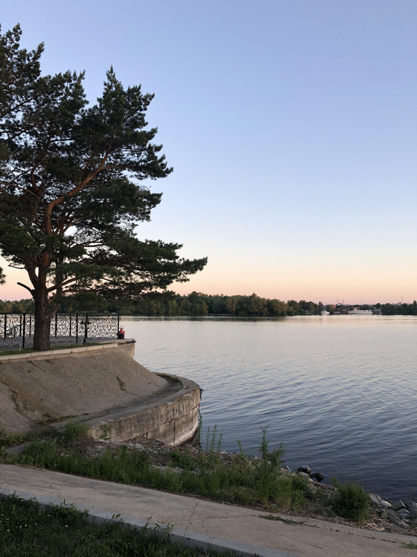 4011E4D8-3F31-4EAC-A34A-27DD5382C16C