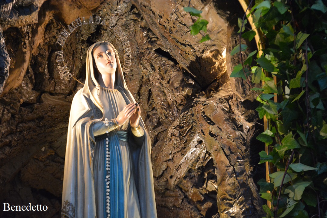 Santa Cruz - Página 6 Virgen-de-Lourdes