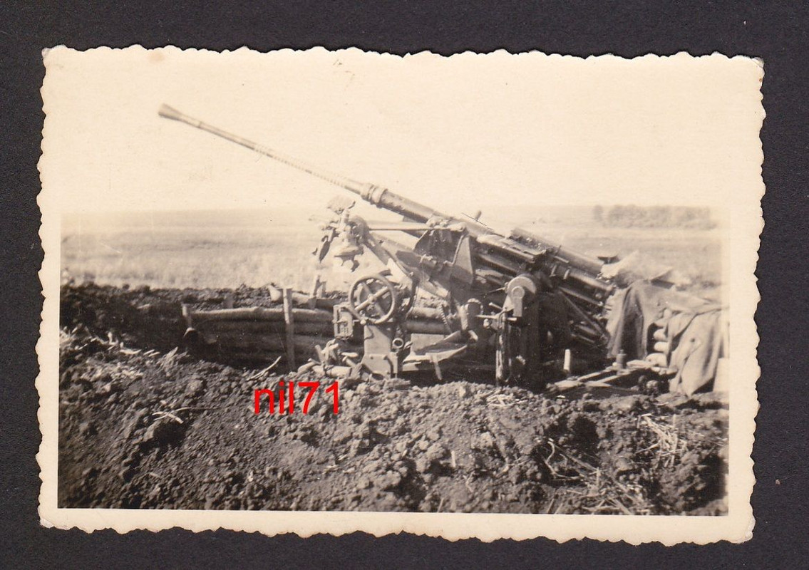 Foto - Wehrmacht - Flakgeschütz in Stellung -