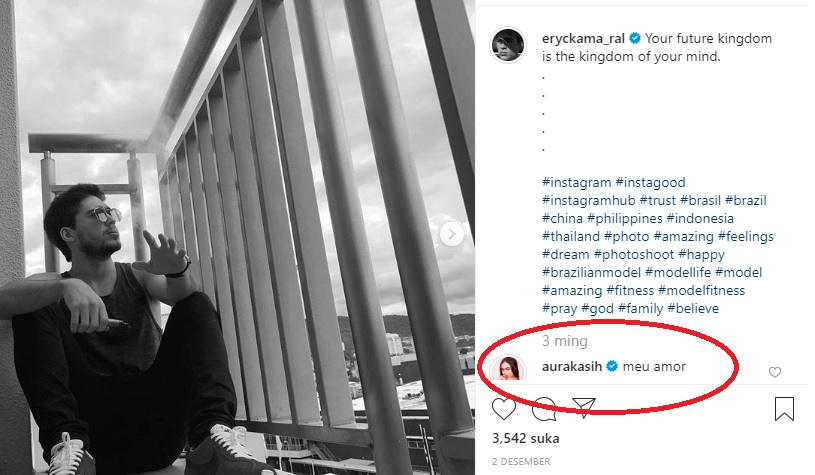 Aura Kasih mengomentari unggahan terbaru di Instagram sang suami