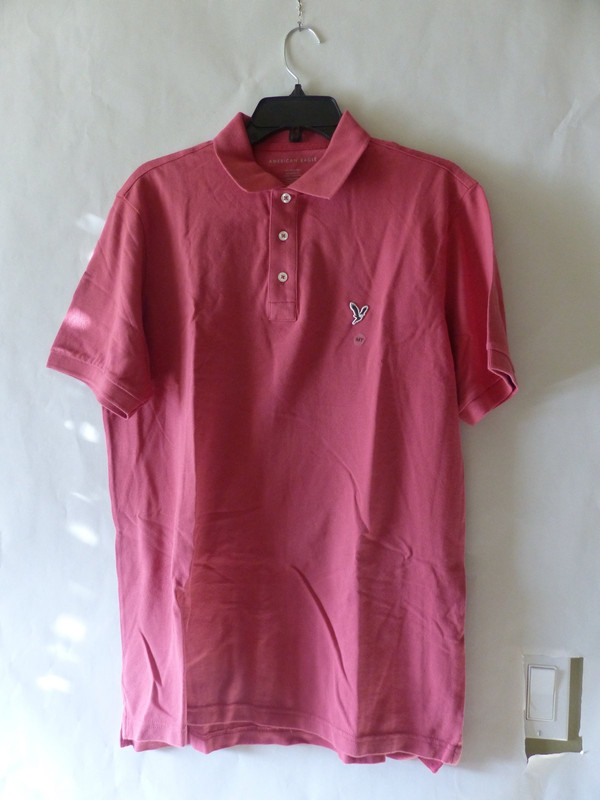 AMERICAN EAGLE RED POLO MENS SIZE MED TALL 34553628