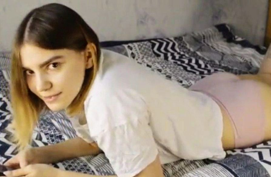 hot desi girl fucking with boyfriend moaning loud Latest