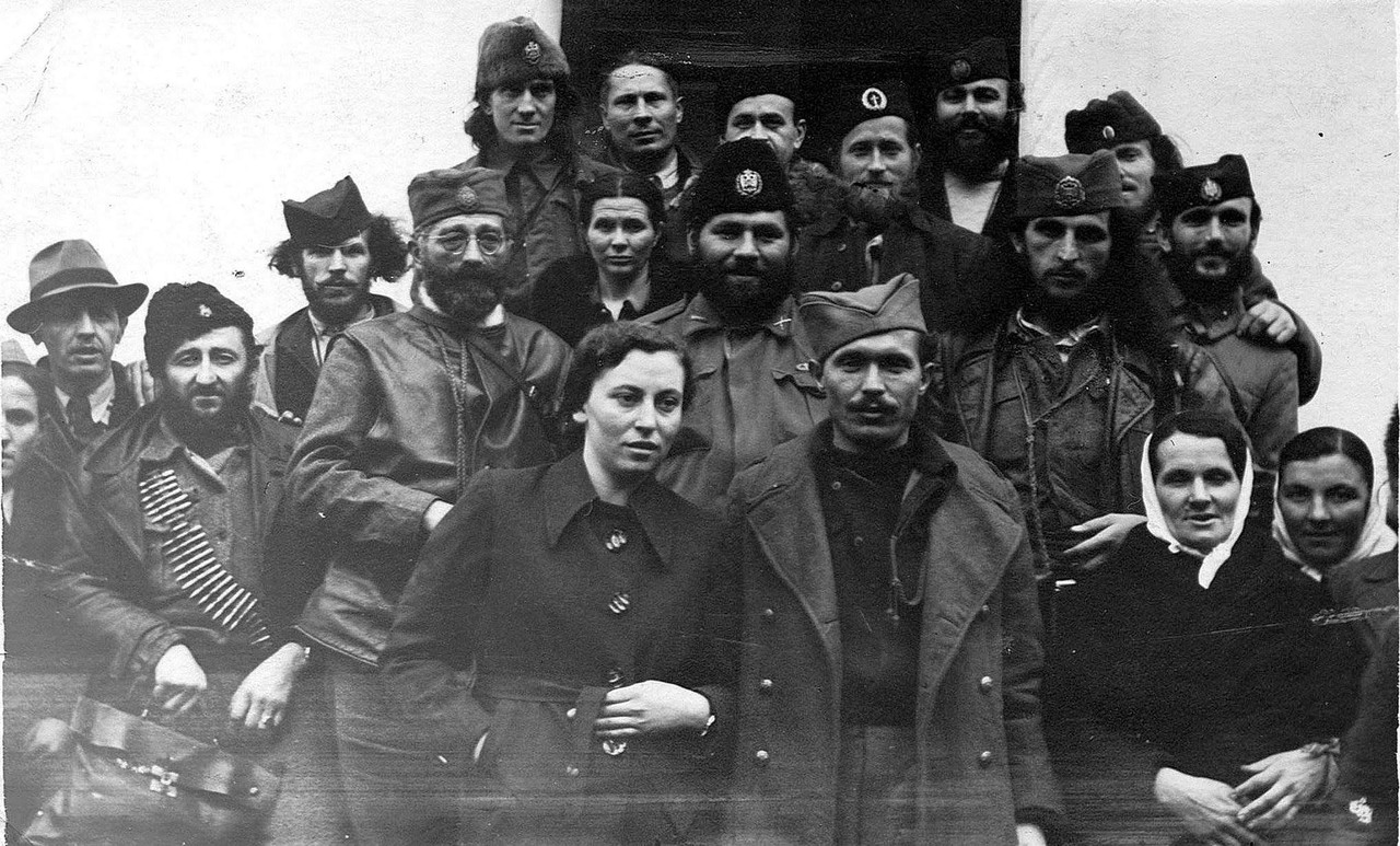 [Слика: 11731669-1443999469259483-3807269199252181292-o.jpg]