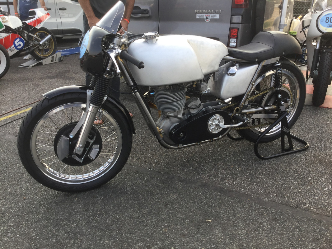 AC5D75E0-D01A-4E64-8E37-5C5DDF729C08