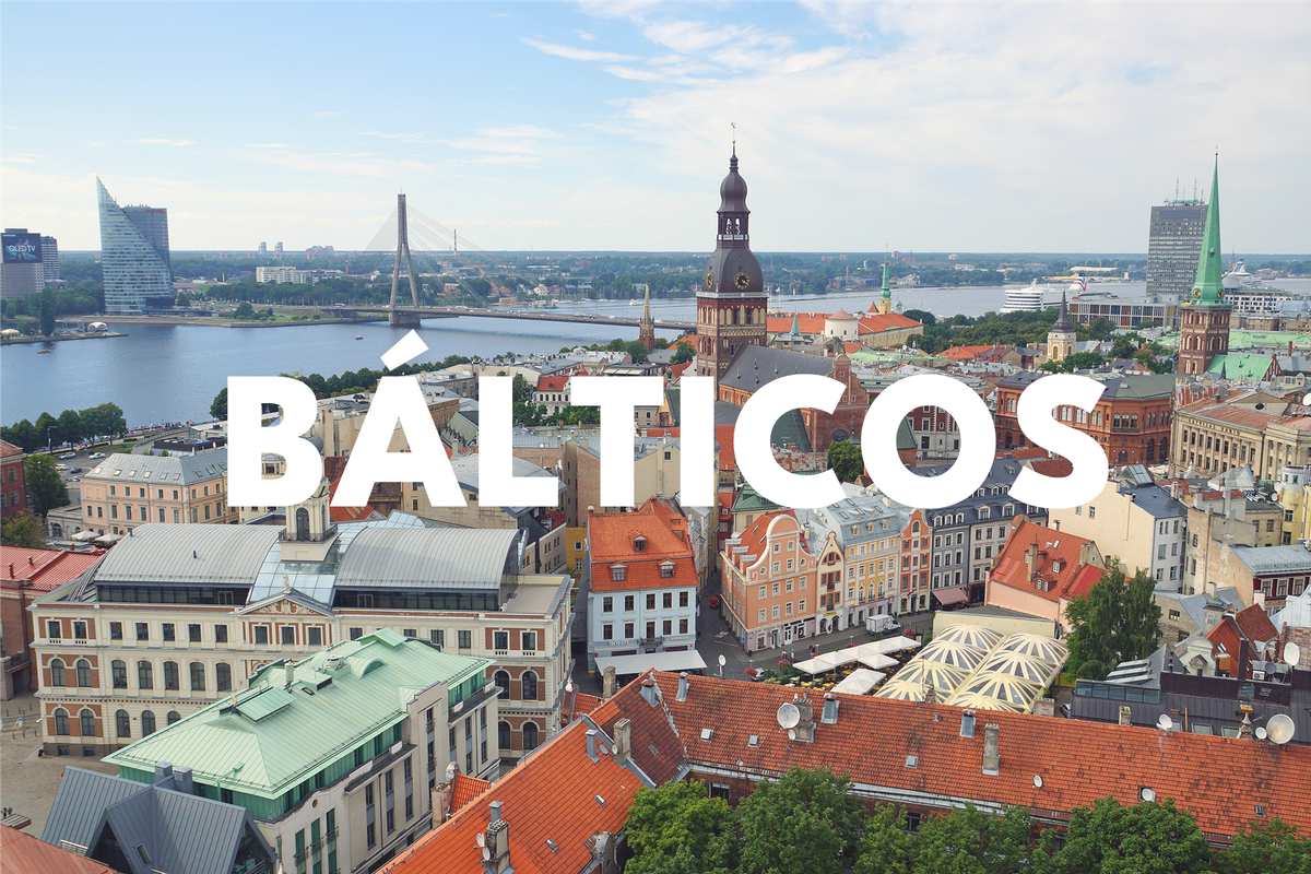 image of mountain for decorative purposes only