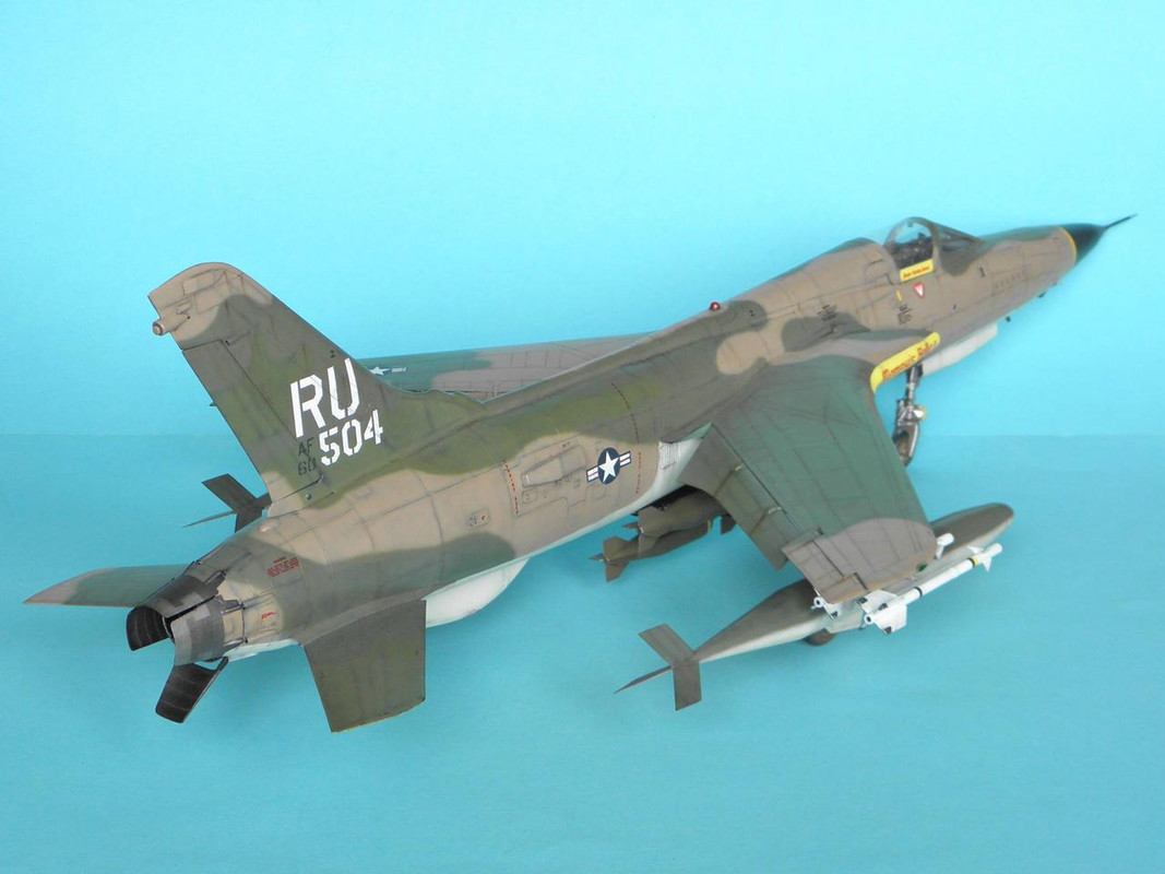 F-105_96