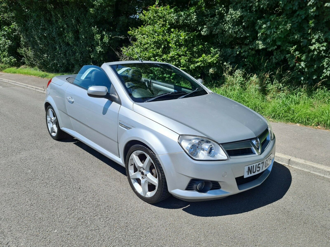 Spécifications techniques Opel Tigra TwinTop