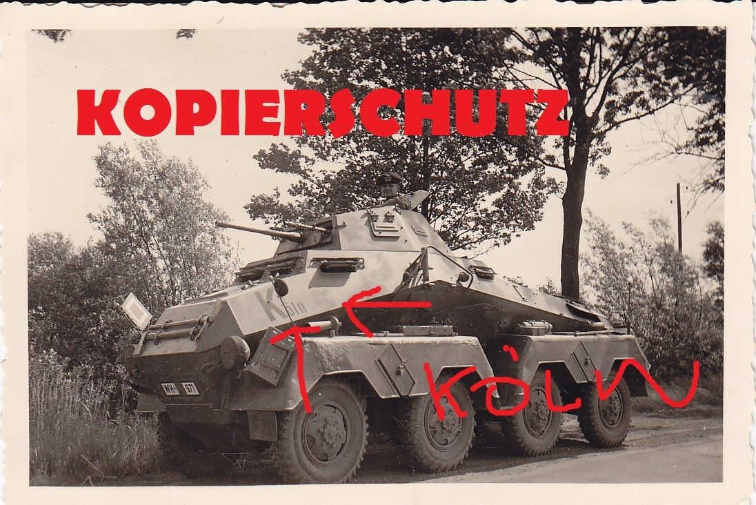 8-Rad Panzerspähwagen Sd.Kfz.232 mit Name KÖLN P