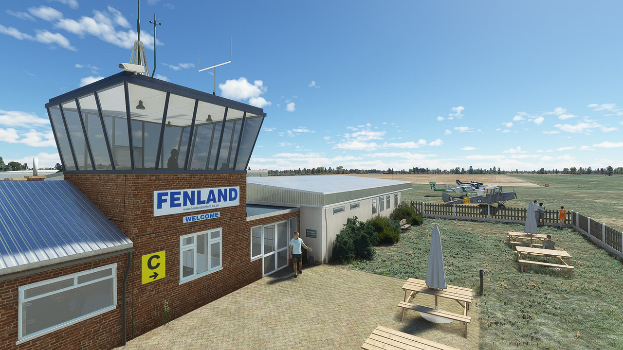 Fenland-aerodrome-EGCL-6.jpg