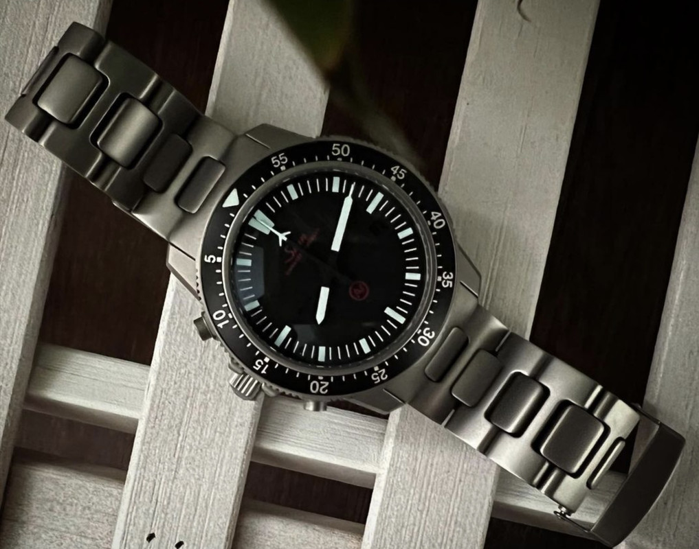 E5BD1D98-921B-46C9-8F7C-19888EC6DB79