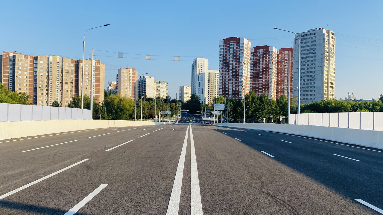 05-F75-CC1-59-E4-4-CE0-9-BB7-0916-AED32-