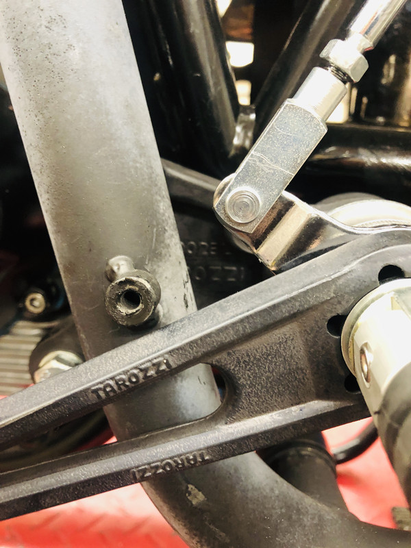 8E0EEB89-6309-4173-B5FB-392BC3002F71