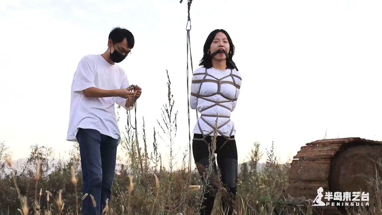 半岛束艺 户外挖掘机技术哪家强 海语.mp4_20211128_131312.763