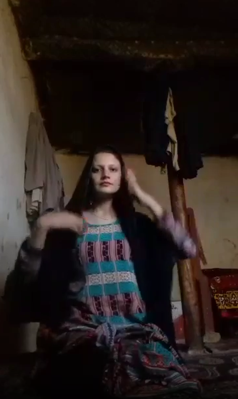 Sexy Paki Wife Nude Showing