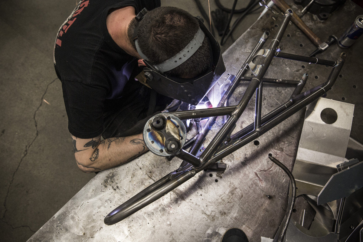 P90394581_highRes_r-18-dragster-by-rol