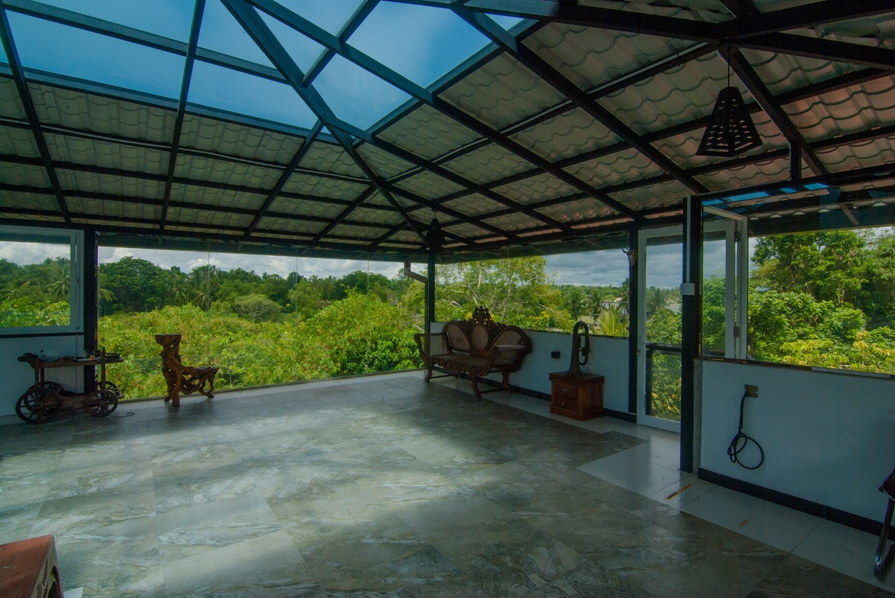 Greeny Villa tropical garden