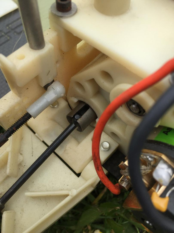 E32AC8ED-B20F-4D64-B75A-E61F1AF0F347