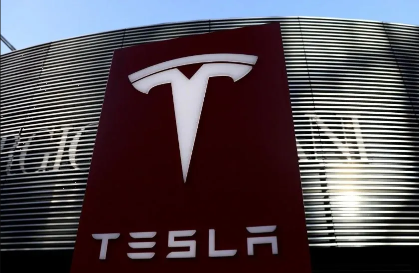 Tesla estudia construir una armadora en parque industrial cerca del AIFA