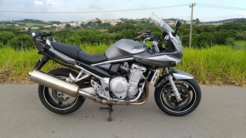 Vendo Suzuki Bandit 1250 S Prata 2009 - R$ 18.500,00 P-20171216-170825-v-HDR-Auto