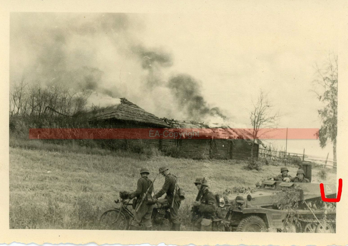 Russland Kämpfe Dorf Verbrannte Erde Welikije Lu