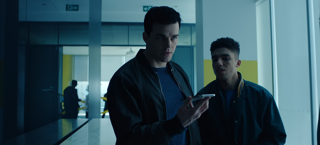 Titans.S04E03.Jinx.1080p.10bit.BluRay.AAC5.1.HEVC-Vyndros.mkv_snapshot_35.38_[2023.11.16_19.09.10]