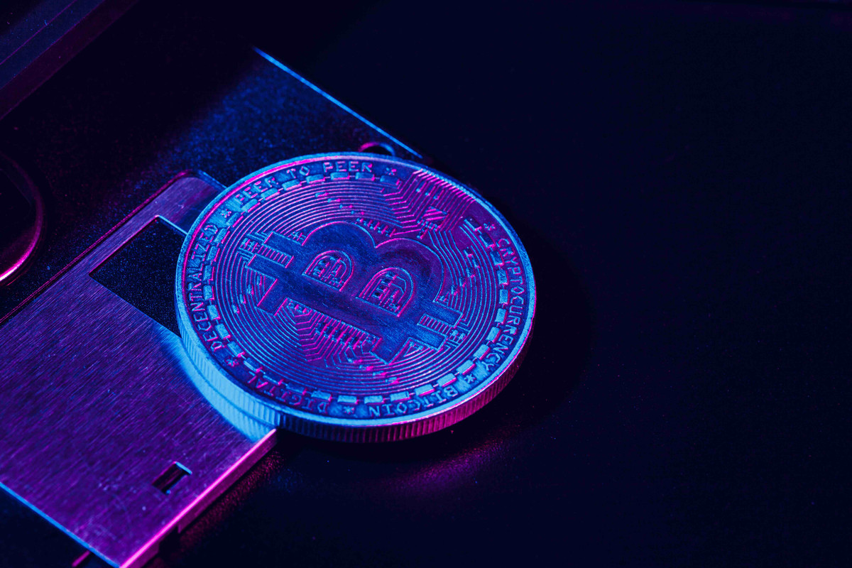 cryptocurrency and stablecoin payments for businesses custody remonetary