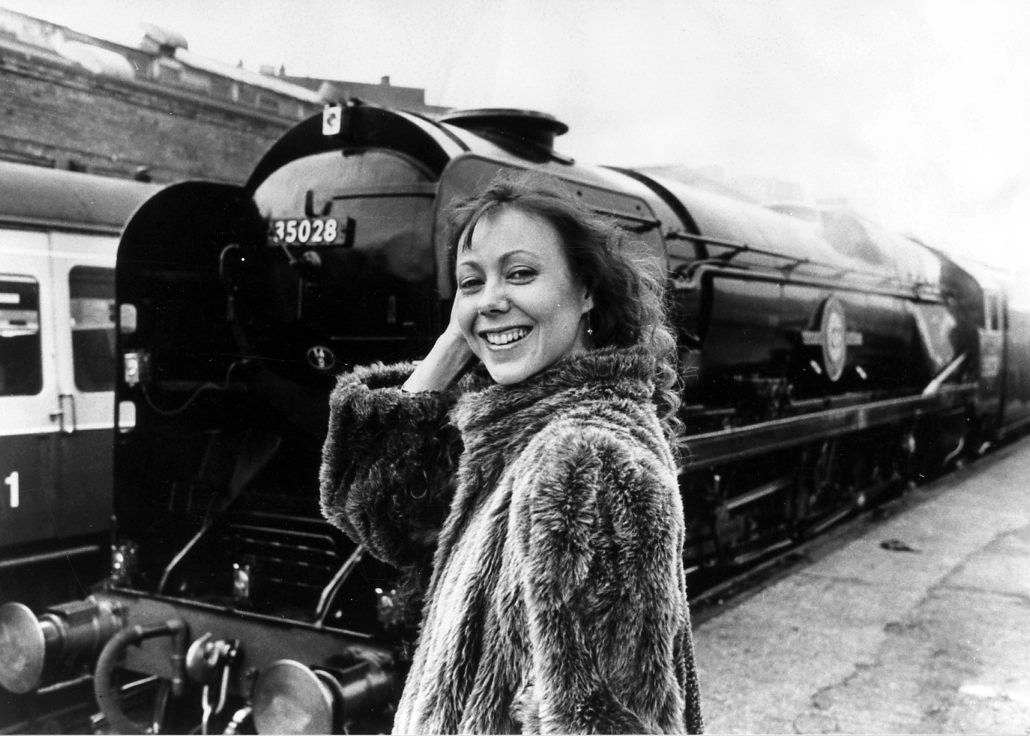 Jenny_Agutter_b84