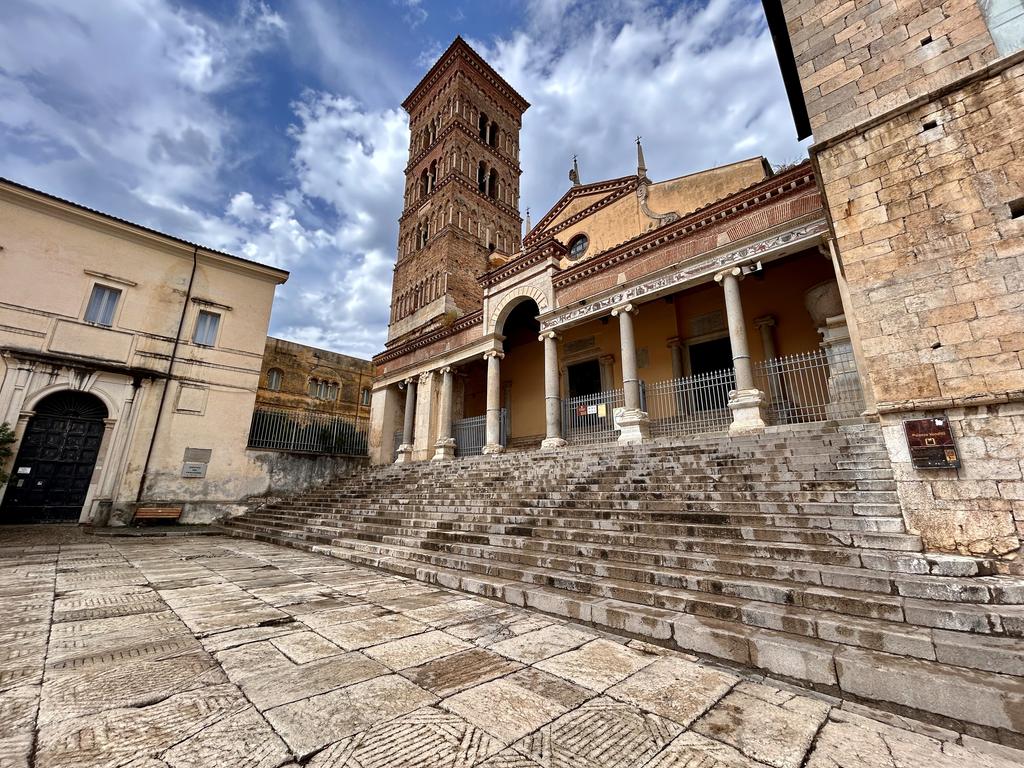 Жаркий сентябрь на побережье Тирренского моря. Жаркий сентябрь на побережье Тирренского моря.