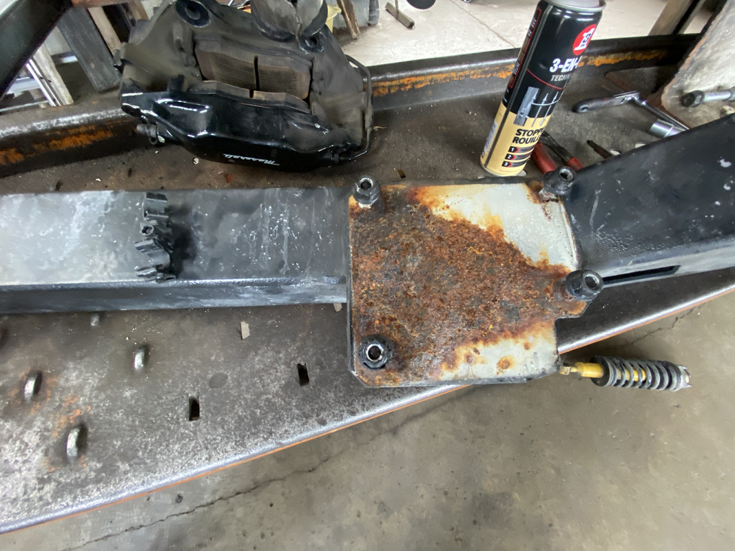 916AF11D-CC5C-48B4-9AAA-C72E8A0B5E5D