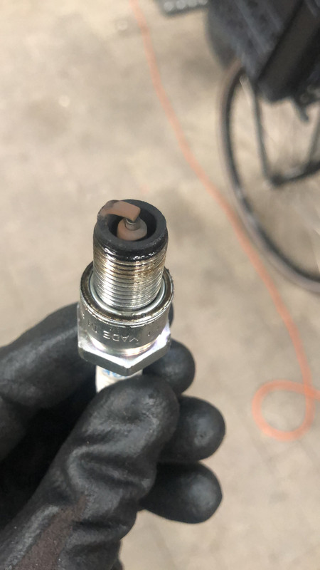 5DCC5558-7F9F-48EF-AB63-F9F94977FD18