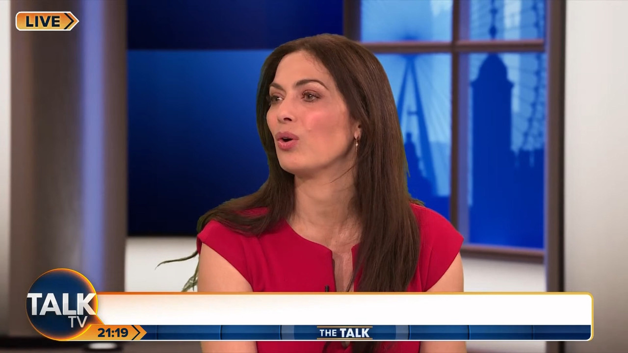 LIVE The Talk  26-Apr-22.mp4_snapshot_19.55.733