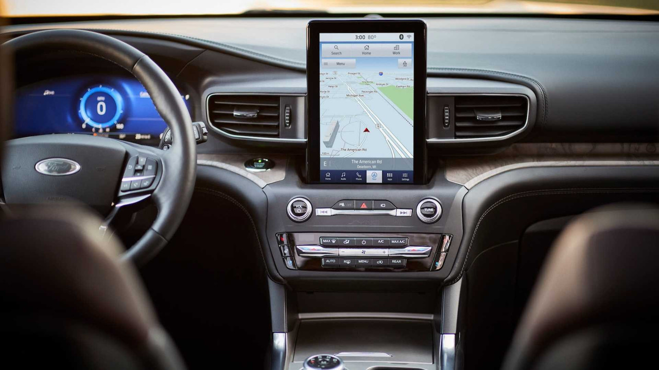 2020 Ford Explorer (5)