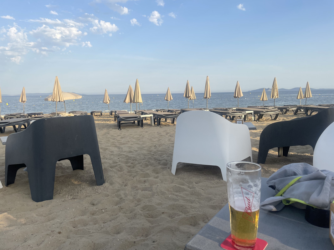 1F3BFCC7-0A05-4D85-9132-2FAC31FE102B