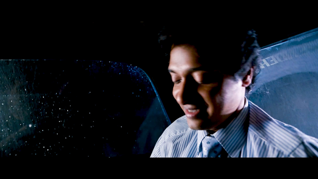 Raima Sen Hot Navel From Mirch 2010 4k.mp4_snapshot_02.06_[2020.11.30_20.59.33]