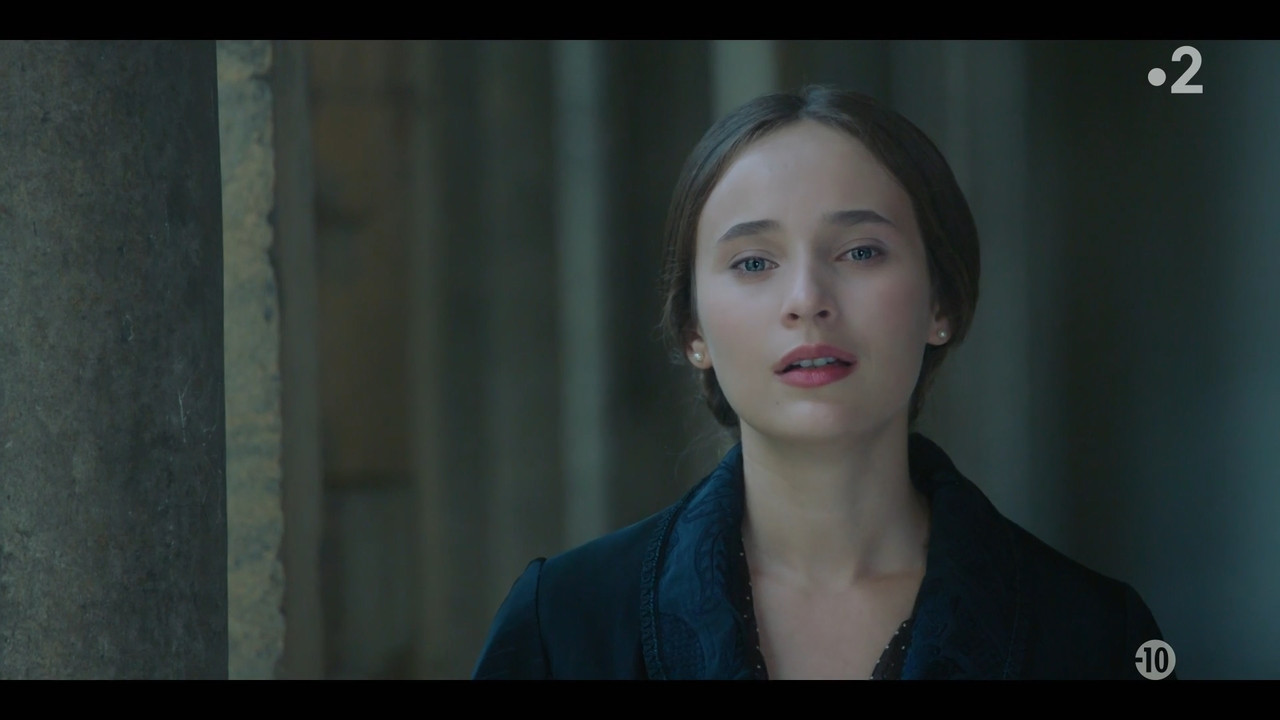 2021-12-13_21_05_Fr2_Emma-Bovary.mp4_snapshot_01.52.32.399