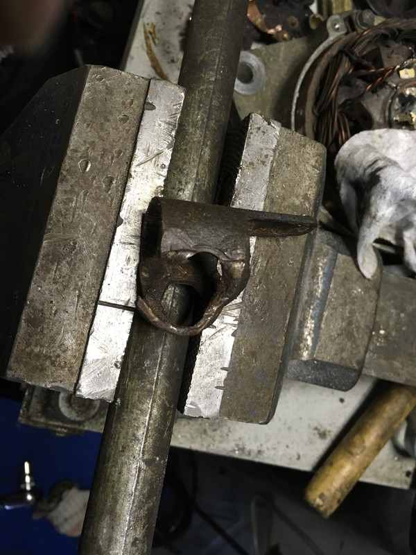 5A2FD977-3BAF-4BC6-810C-E48DE99A7A48