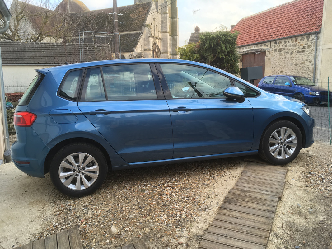 A16E140C-1B97-4FE8-A7A9-6465B7A6F85F