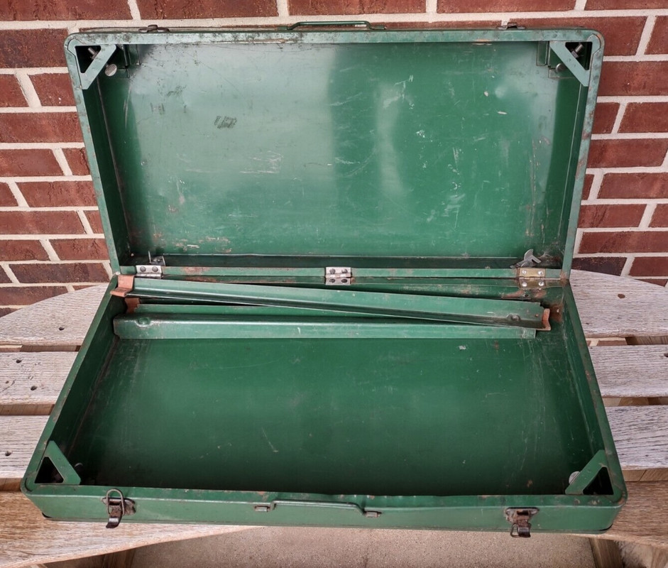 DF1646CB-4CCE-4C9B-A92F-95352A2E7C8A