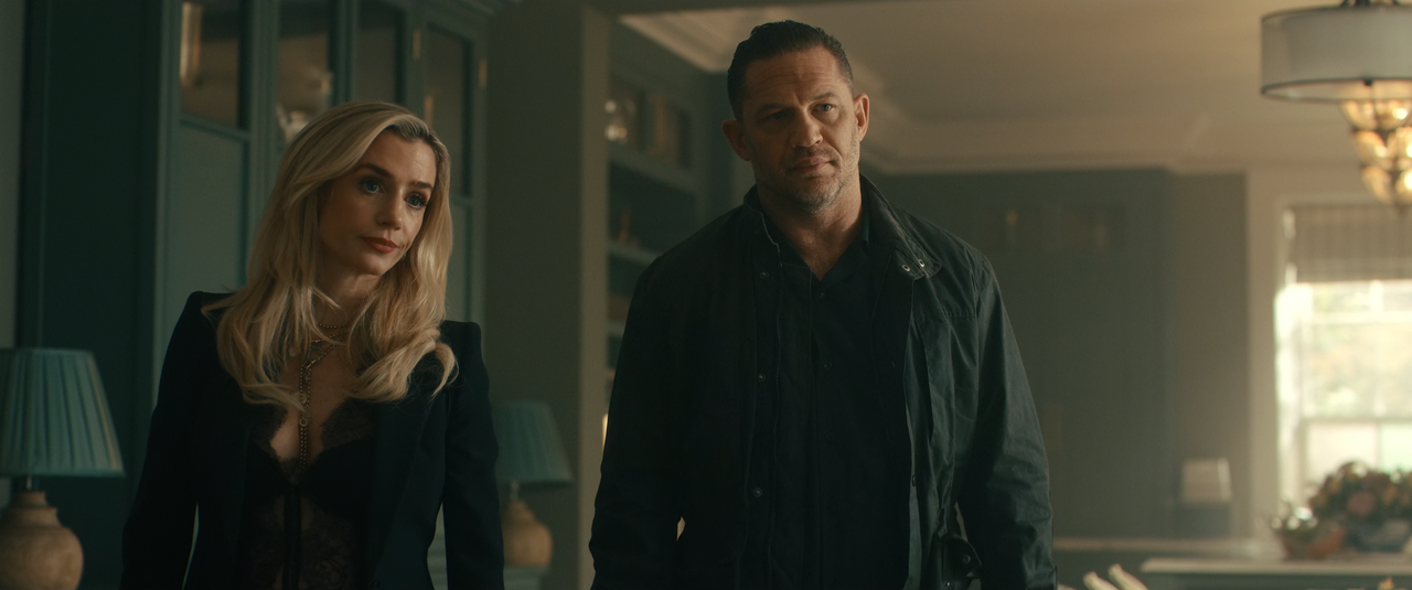 MobLand.S01E02.Jigsaw.Puzzle.2160p.10bit.AMZN.WEB-DL.DDP5.1.HEVC-Vyndros.mkv_snapshot_23.33_[2025.04