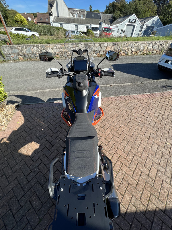 539B1EDF-E185-482B-BE5C-D2A0C7DCEFC9